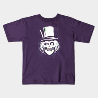 Hatbox Ghost With Grungy Haunted Mansion Wallpaper Kids T-Shirt